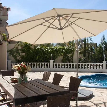 Sant Eloi Sleeps 8 Pool Wifi * Lloret de Mar